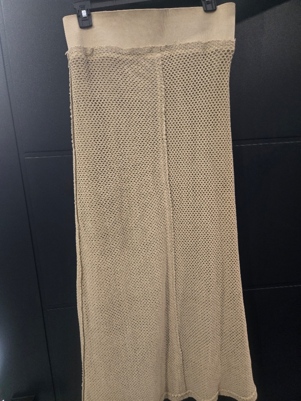 Free people mermaid crochet net lined maxi skirt Medium NWT - Picture 3 of 3